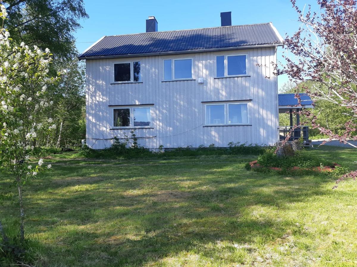 Graceland Norway Foldereid Esterno foto